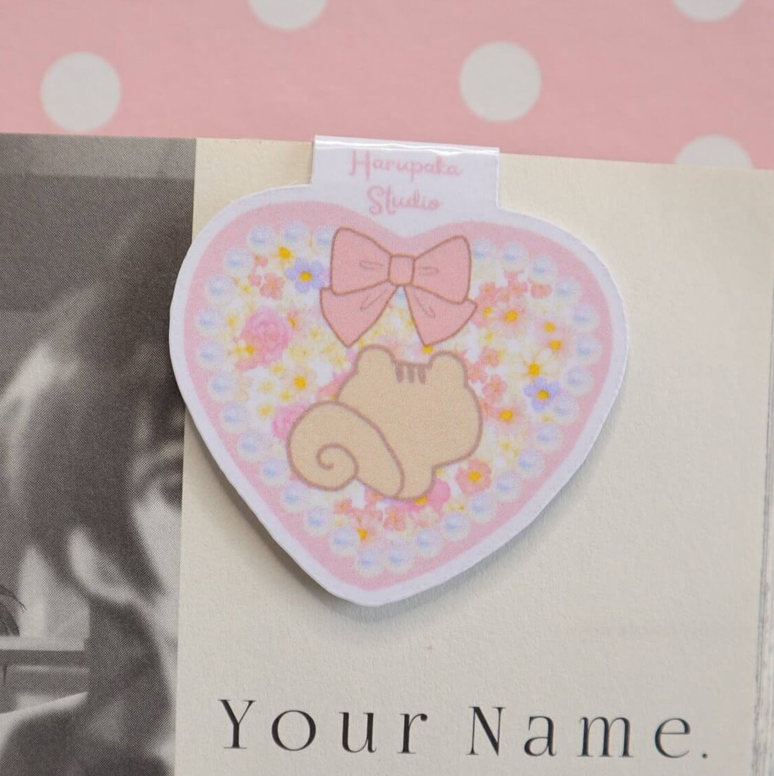 Kawaii Squirrel Handmade Magnetic Heart Pearl Bookmark - Image 2